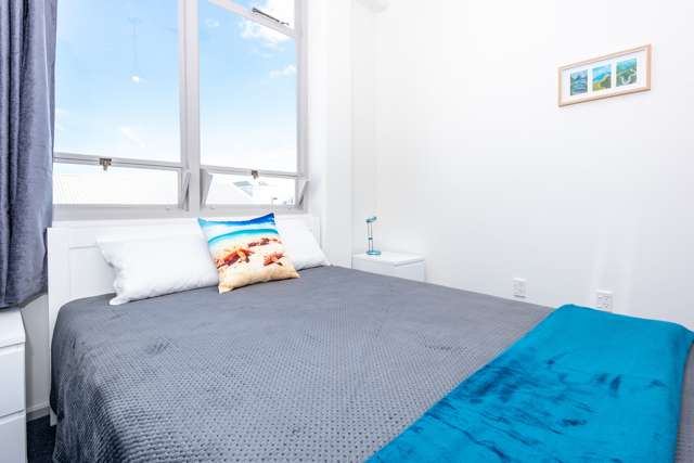 Executive Room / 124 Bright Street Gisborne_2