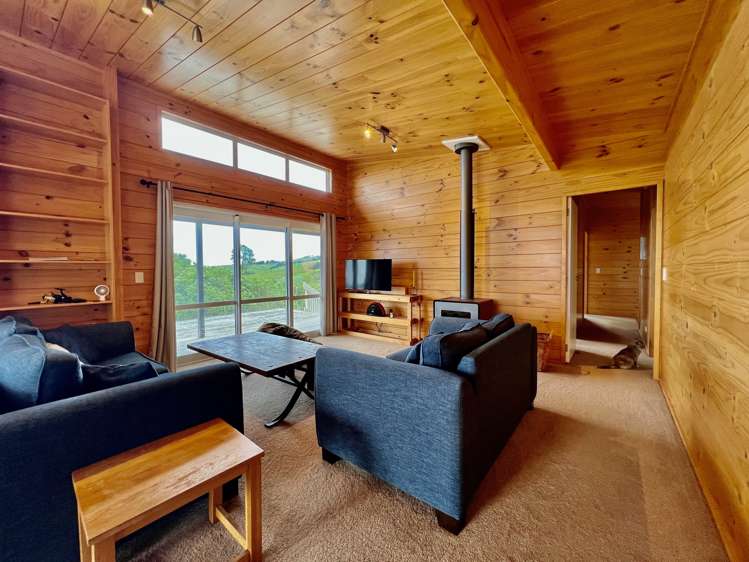 724a Ruapuke Road Raglan_18