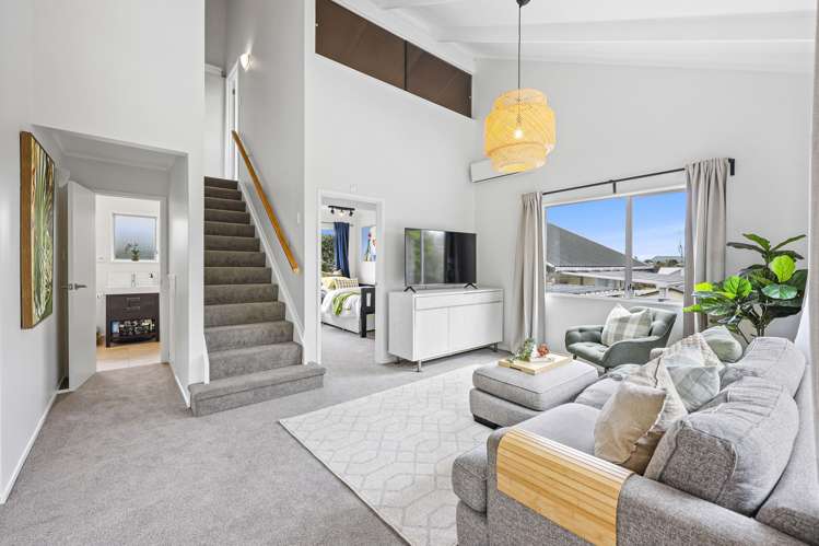 2/116 Prince Regent Drive_1