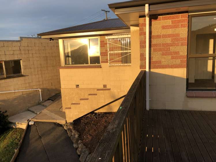 32 Tomkins Street Green Island_9