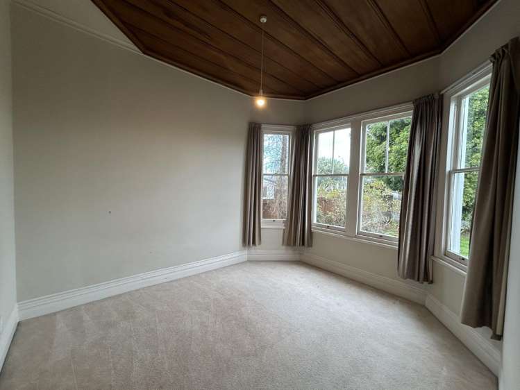 25 Nelson Crescent Napier South_11