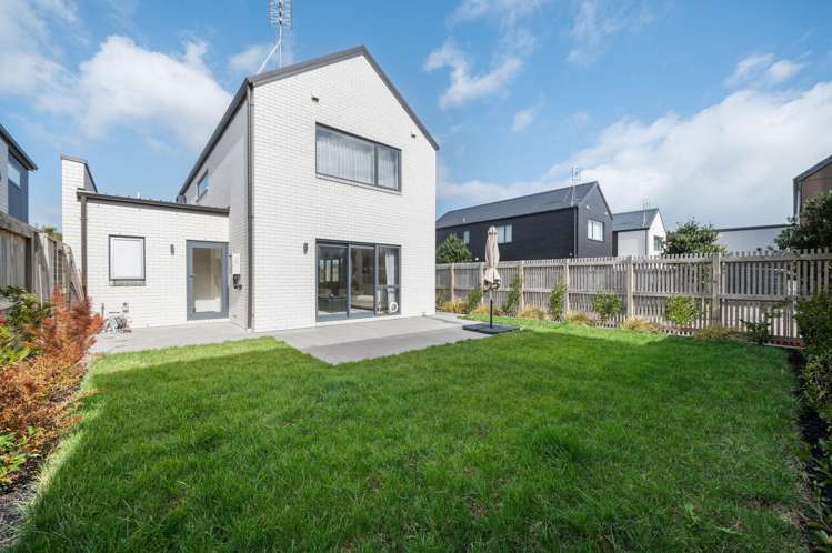 65 Waireka Road Rototuna North_9
