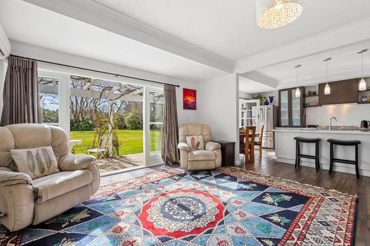 638 Oxford Road Fernside_6