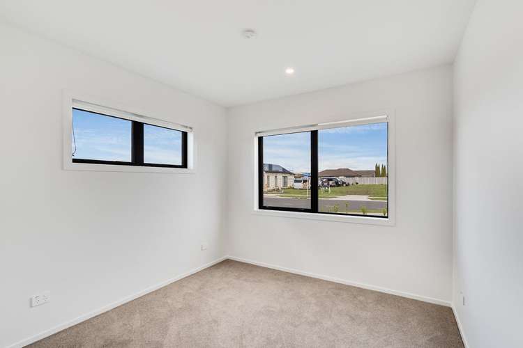 14 Richards Street 11373_7