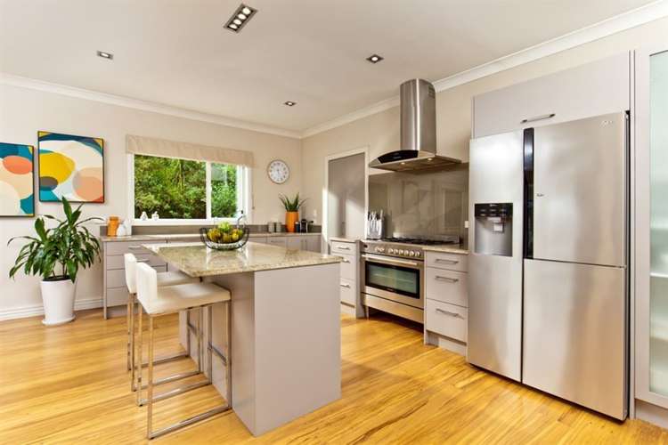 4 Bernard Magnus Lane Greenhithe_3