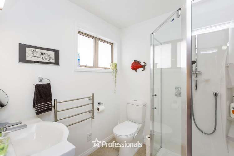 1151A Fergusson Drive Clouston Park_13