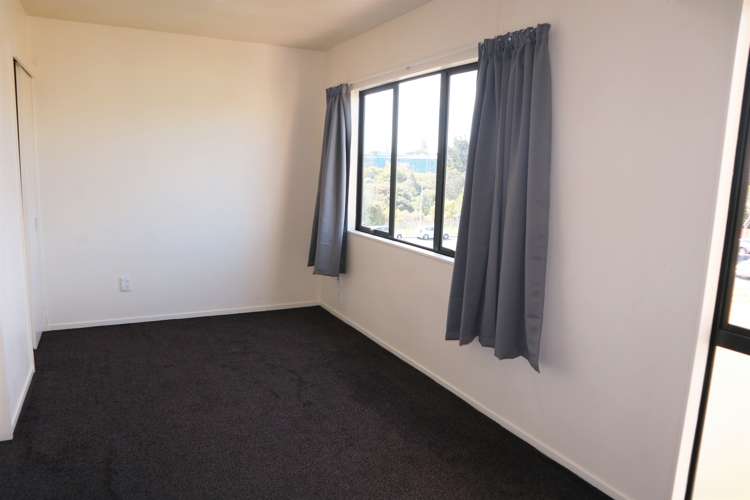 2/12 Ambrico Place New Lynn_6