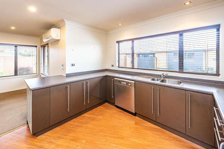 1 Gilligan Close College Estate_4