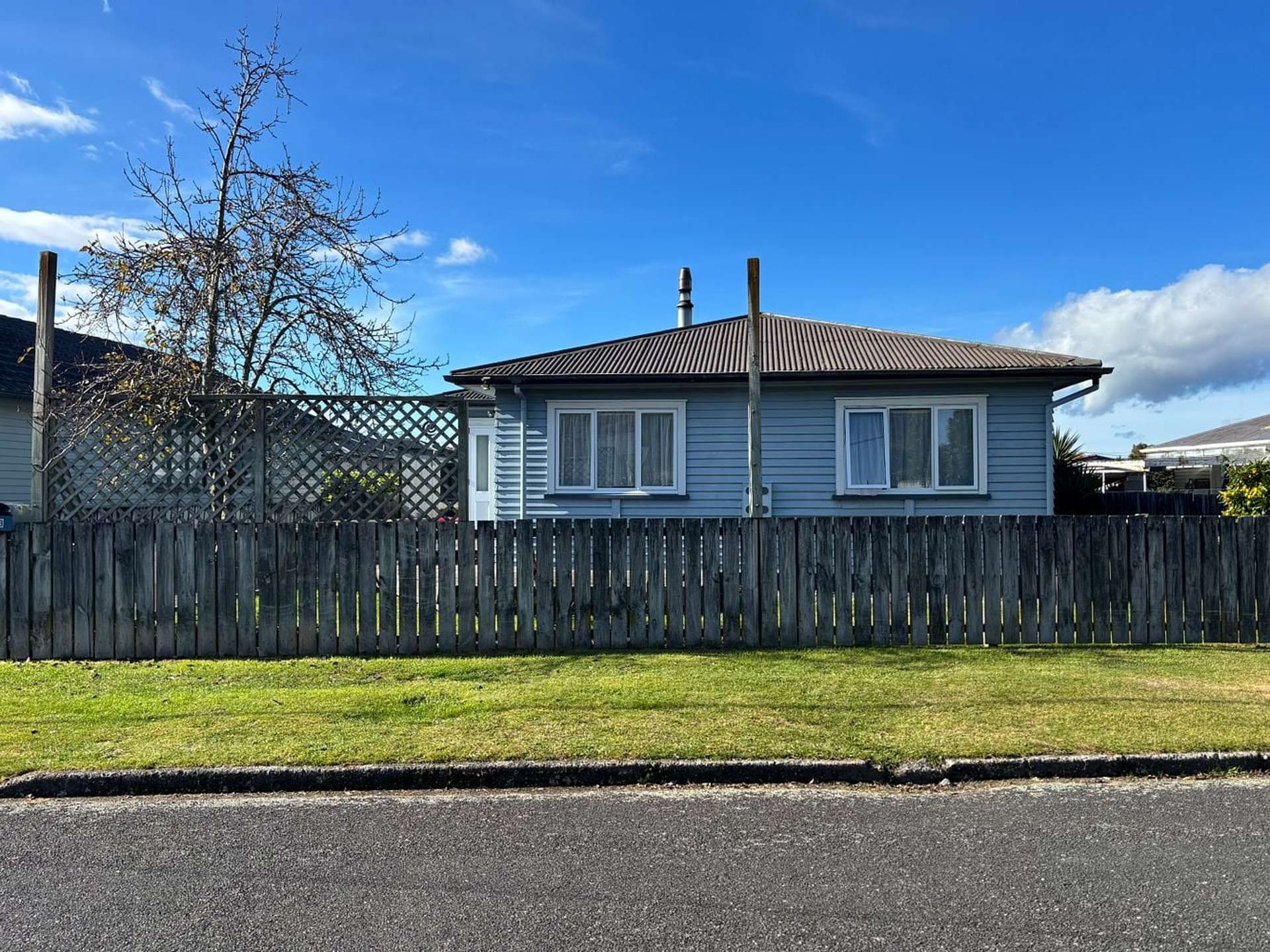 13 Tapsell Road Fairy Springs_0