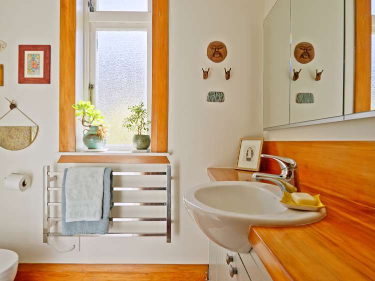 21 Campbell Terrace Petone_15