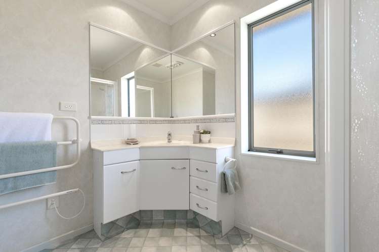 6 Donnington Place Bethlehem_10