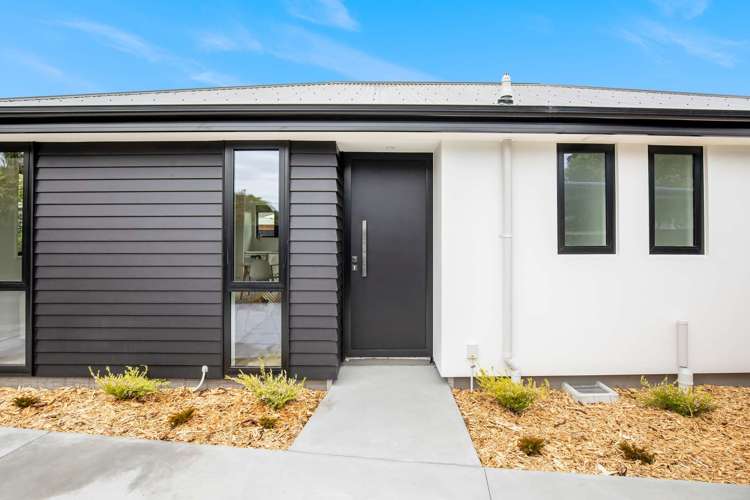 64a Wayside Avenue Burnside_12