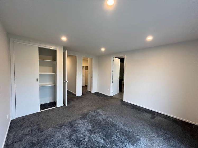 6 Te Rorea Lane Mount Roskill_11