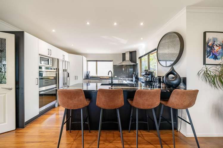 9A McCarthy Grove Clouston Park_1