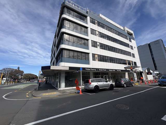 Part Ground Floor, 1 College Street Te Aro_1