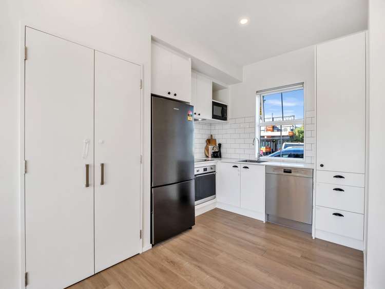 2/287 Selwyn Street Spreydon_9