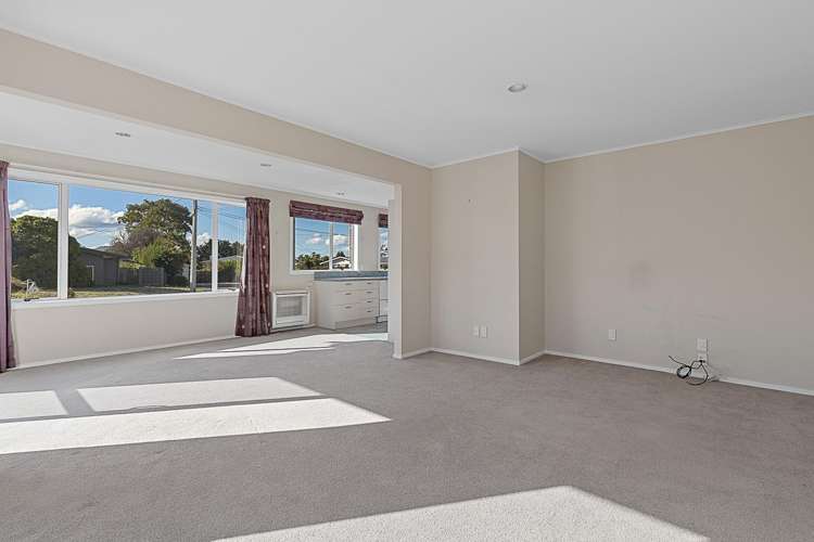 6 Houghton Crescent Redwoodtown_6