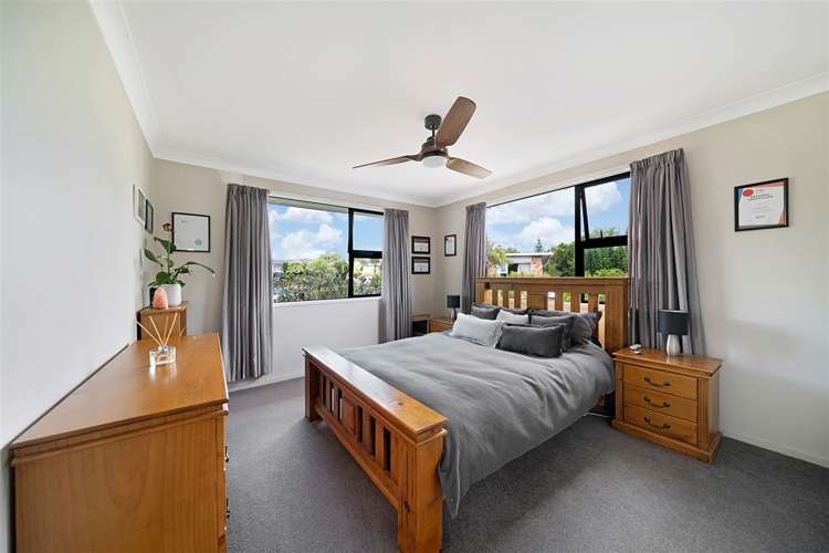 26 Dawnhaven Drive Te Atatu Peninsula_9