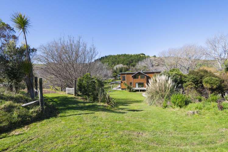 128 Lysnar Street Okitu_23