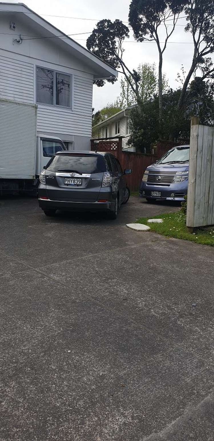 1/142 Archers Road Glenfield_6