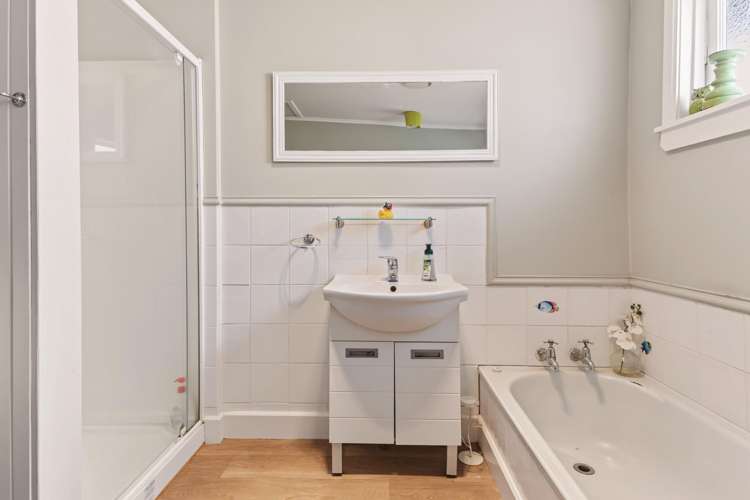 39 Harrier Street Parkvale_14