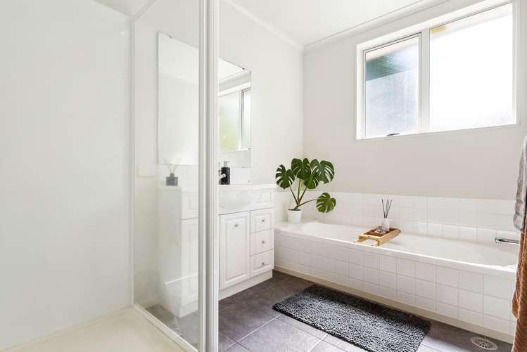 41 Calumet Way Takanini_13