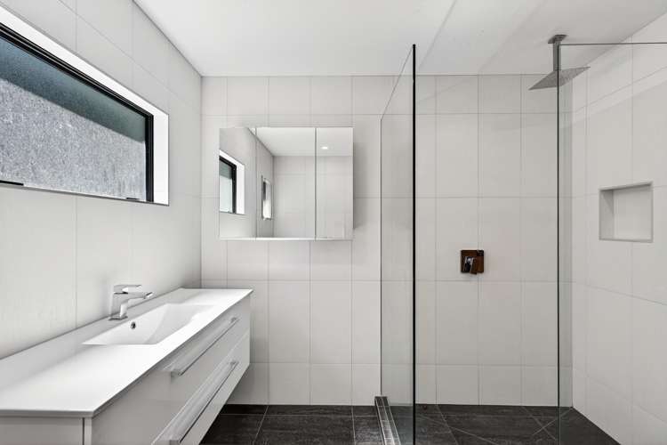 18A Harvey Road Bluff Hill_11