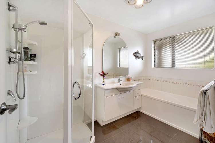 2 Kohuhu Lane Burwood_16