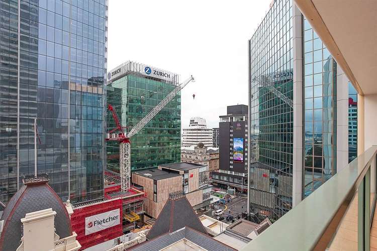 906/8 Albert Street City Centre_14