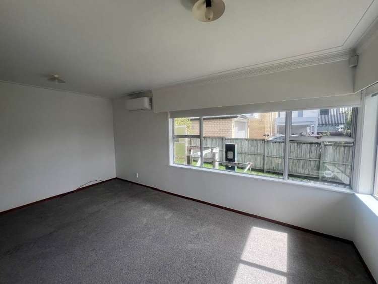 21 Woodford Avenue Henderson_5