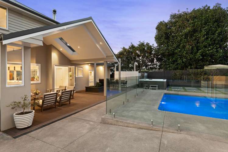 42 Queen Street Papakura_40