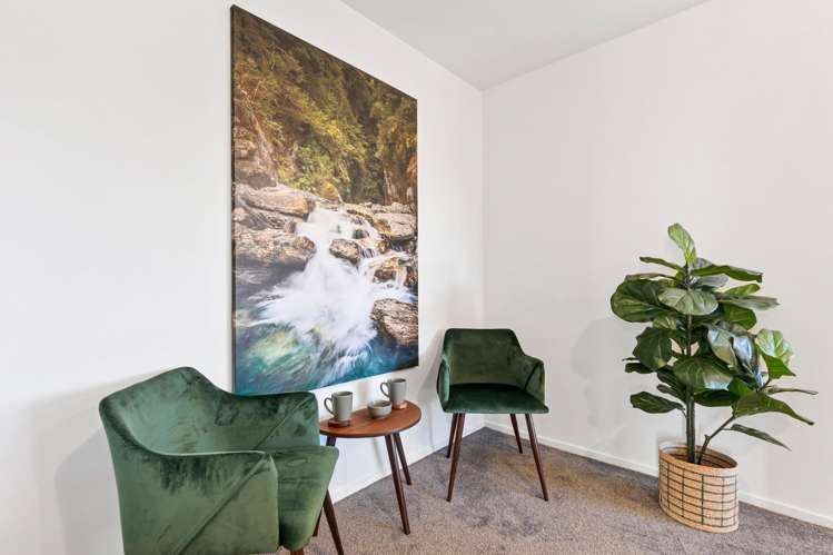 75 Glenmore Avenue Casebrook_5