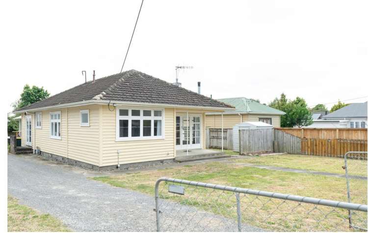 71 Queenwood Road 10516_11