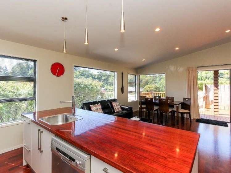 34 Roto Street Hurdon_20