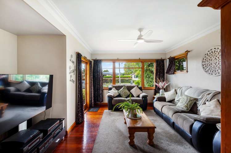 1010 Totara Street Mahora_4