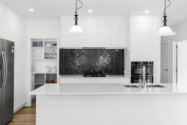 15 Tai Road Wharewaka_1