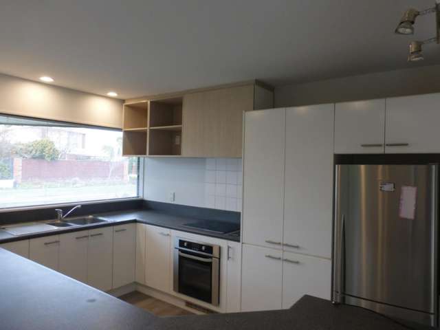 20 Westlake Drive 1447_2