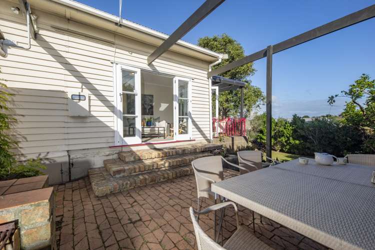 184 Captain Springs Road Onehunga_6