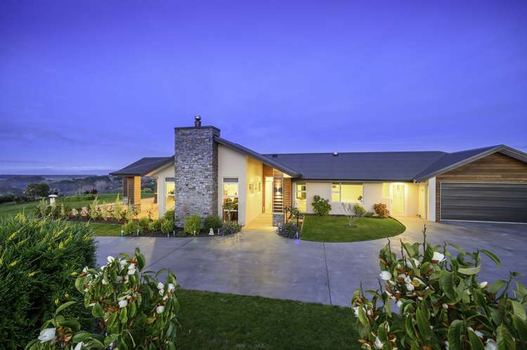 11 Karamu Lane Redwood Valley_17