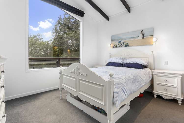 279 Huia Road Titirangi_10