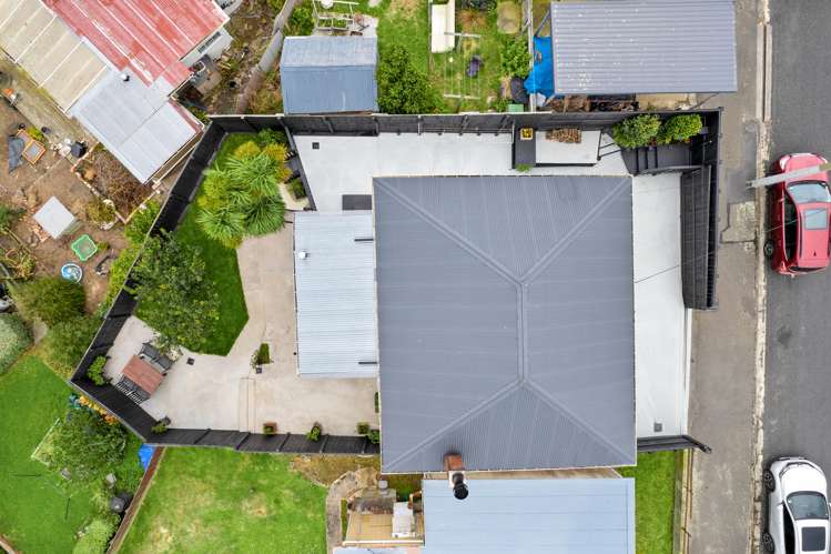 6 Magnetic Street Port Chalmers_27