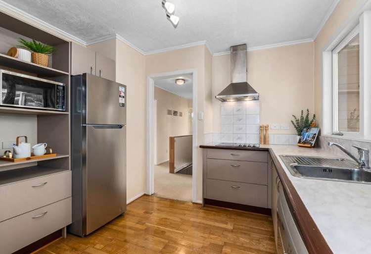 6 Adams Place Kamo West_8