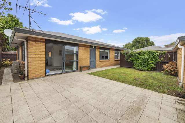 Smart and Stylish Living in Mangere Bridge