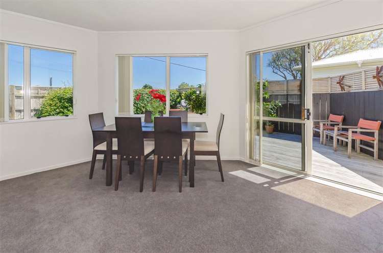 35 Raumati Road Raumati Beach_3