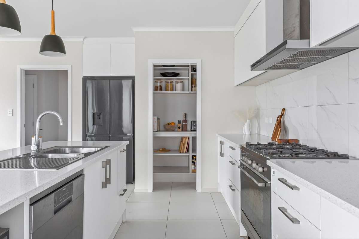 6 Hehan Close_3