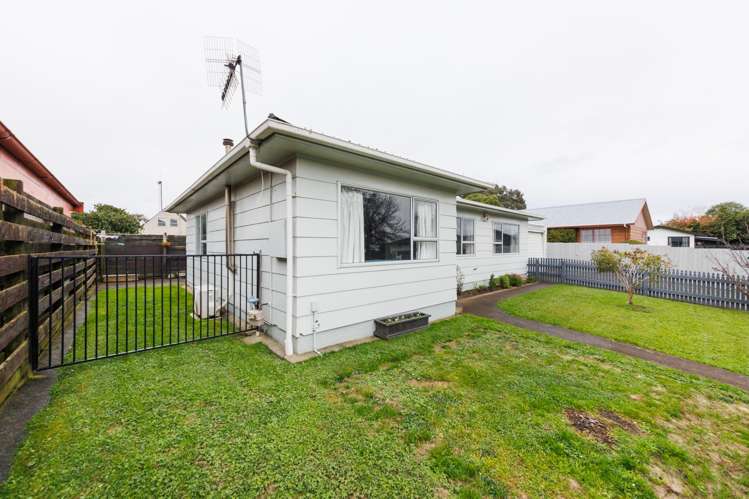 8 Suzanne Grove Kelvin Grove_13