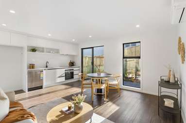 2/6 Embassy Place_1