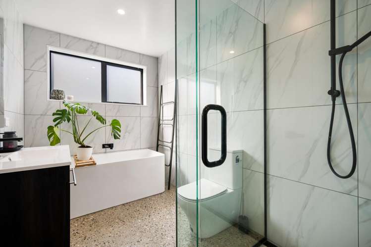 6 McNeil Crescent Wanaka_19