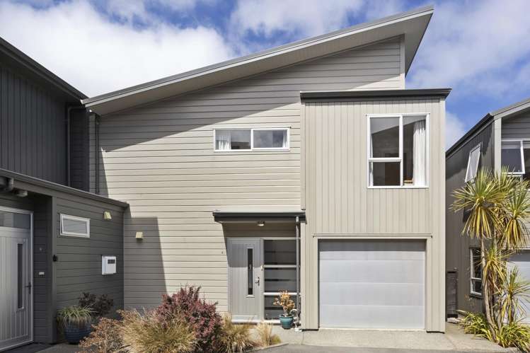 9/3 Severn Street Island Bay_14