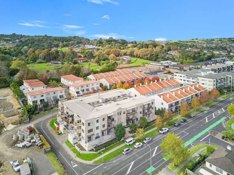 2/124 Stancombe Road_2